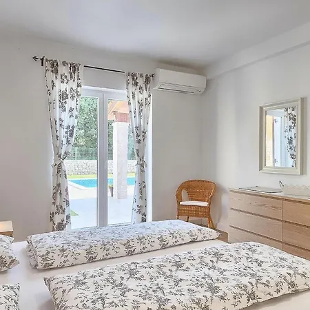 Natasha Holiday home