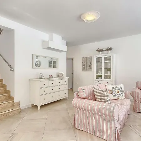 Natasha Holiday home *