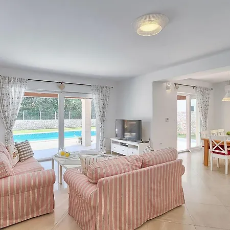 Natasha Holiday home Ruzici (Sveta Nedelja)